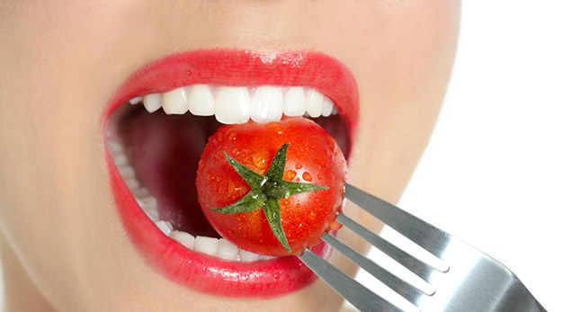 Cà chua ngon, bổ nhưng tuyệt đối không nên ăn trong một số trường hợp sau - Ảnh 4
