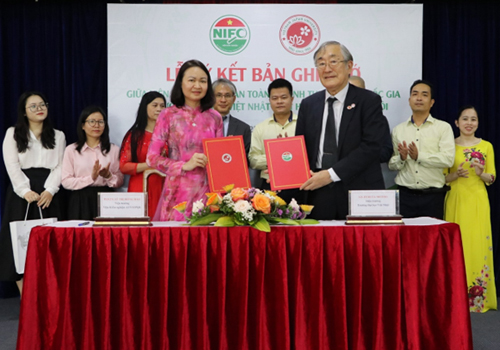 Lễ ký kết Bản ghi nhớ  giữa Viện Kiểm nghiệm an toàn vệ sinh thực phẩm quốc gia (NIFC) và Trường Đại học Việt Nhật (VJU) – Đại học Quốc gia Hà Nội