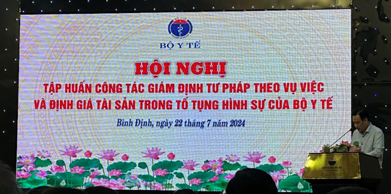 ong-nguyen-manh-cuong-chanh-thanh-tra-bo-y-te-phat-bieu-khai-mac-ngoi-nghi