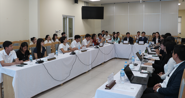 Some-pictures-at-the-Meeting-01