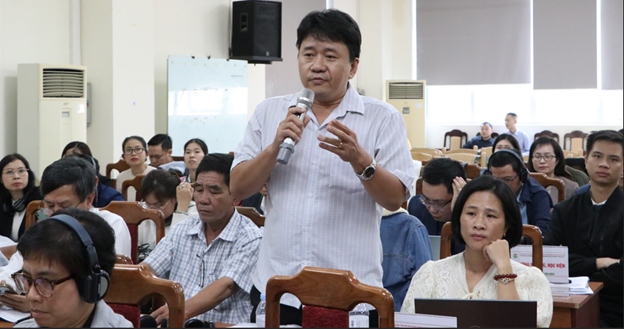 Delegates-asked-the-speaker-about-the-Total-Dietary-Study-activities-in-South-Korea