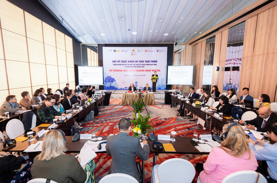 Tăng cường phối hợp đa ngành, thúc đẩy nâng cao năng lực an toàn thực phẩm của Việt Nam-1