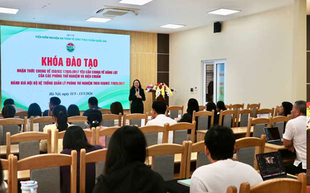 mot-so-hinh-anh-dao-tao