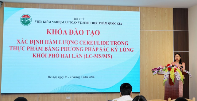 pgs-ts-vien-truong-le-thi-hong-hao-dao-tao-cereulide