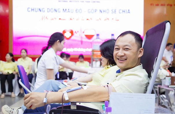 hien-mau-tinh-nguyen-nifc-vien-huyet-hoc-07