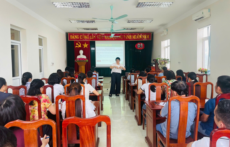 pgs-ts-tran-cao-son-pho-vien-truong-vien-kiem-nghiem-atvstpqg-dao-tao-tai-ninh-binh-03