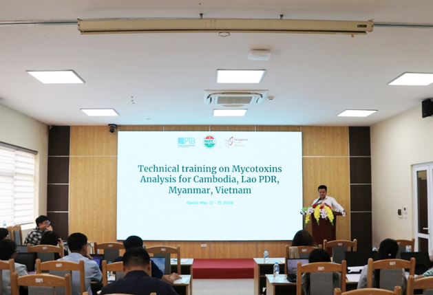 pgs-ts-tran-cao-son-phat-bieu-khai-mac