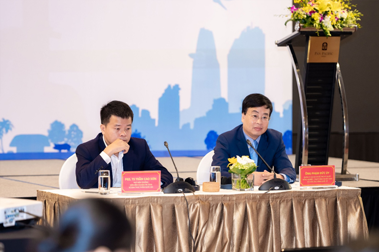 Co-chairing-the-meeting-Assoc-Prof-Dr-Tran-Cao-Son-Deputy-Director-of-the-National-Institute-for-Food-Control-NIFC-and-Mr-Pham-Duc-Uy-International