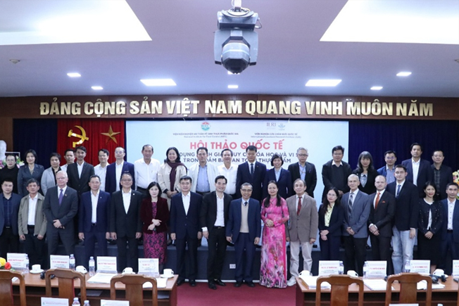 Hoi-thao-quoc-te-Ung-dung-danh-gia-nguy-co-hoa-hoc-va-vi-sinh-trong-dam-bao-an-toan-thuc-pham