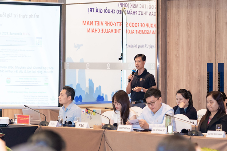 Presentations-from-the-International-Livestock-Research-Institute-ILRI-the-European-Chamber-of-Commerce-in-Vietnam-EuroCham-and-the-Department-04