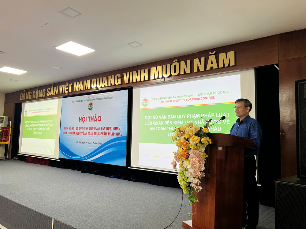 hoi-thao-chia-se-mot-so-quy-dinh-lien-quan-den-hoat-dong-kiem-tra-nha-nuoc-ve-an-toan-thuc-pham-nhap-khau-2