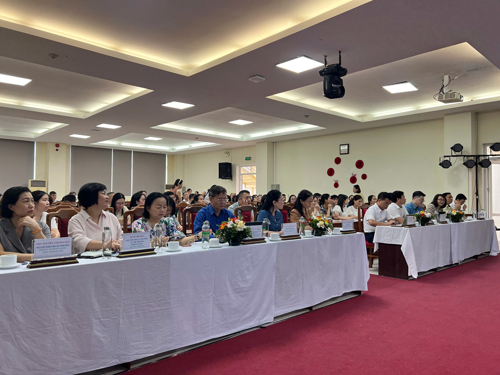 hoi-thao-chia-se-mot-so-quy-dinh-lien-quan-den-hoat-dong-kiem-tra-nha-nuoc-ve-an-toan-thuc-pham-nhap-khau-4
