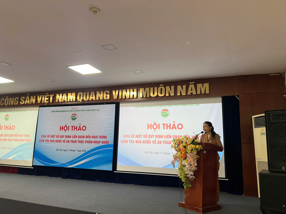 hoi-thao-chia-se-mot-so-quy-dinh-lien-quan-den-hoat-dong-kiem-tra-nha-nuoc-ve-an-toan-thuc-pham-nhap-khau-1