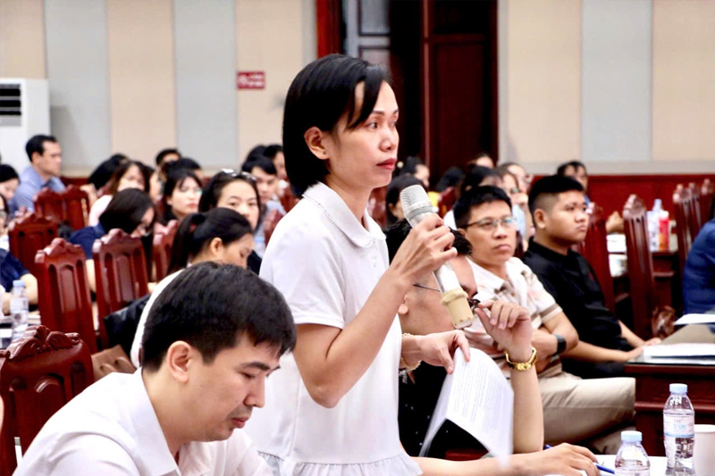Mot-so-hinh-anh-tai-hoi-thao-01